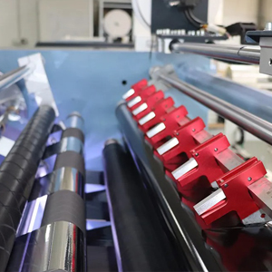 全自动条码碳带分切机